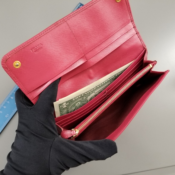 PRADA Beautiful Classic Flap Large Bow Wallet/ Italy - Picture 6 of 16